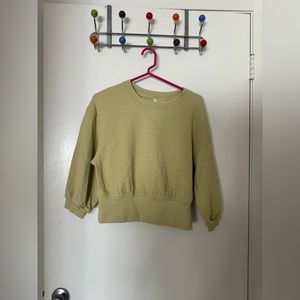 Lululemon 3/4 Sleeve Pullover Crewneck Stretch Top
